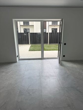 Комфортний таунхаус 125 м² з готовим ремонтом — заїжджай і живи - фото 1