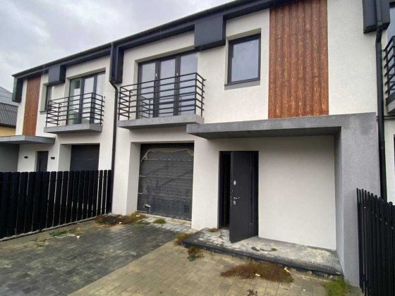 Таунхаус ЄОСЕЛЯ Вовчинці Міські комунікації 4кім 2сотки Вовчинець