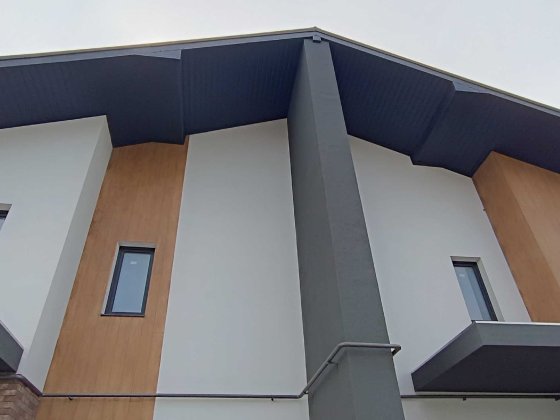 Продається ЗДАНИЙ будинок з ГАРАЖЕМ з виглядом на Вовчинецькі гори Волчинец