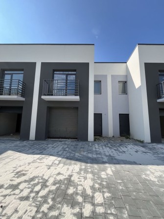 Продається готовий до ремонту таунхаус у Вовчинцях. Розтермінування. - фото 1