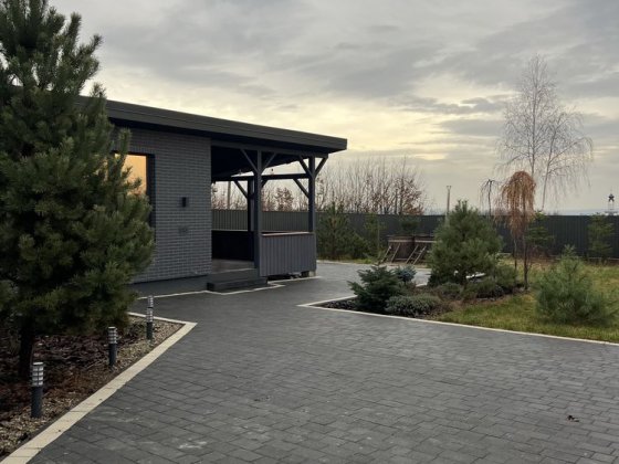 Продаж Будинку З Земляною Ділянокю Угринов