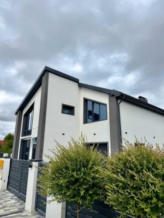 Продаж будинку в  с. Крихівці / 5 хв до міста - фото 1