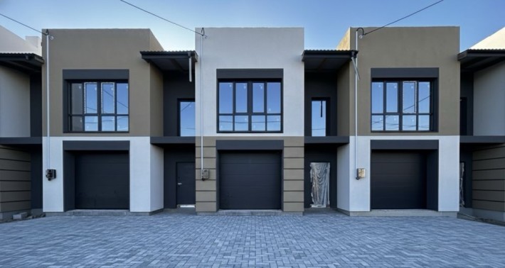 Якісний таунхаус з ГАРАЖЕМ— чудова локація! - фото 1