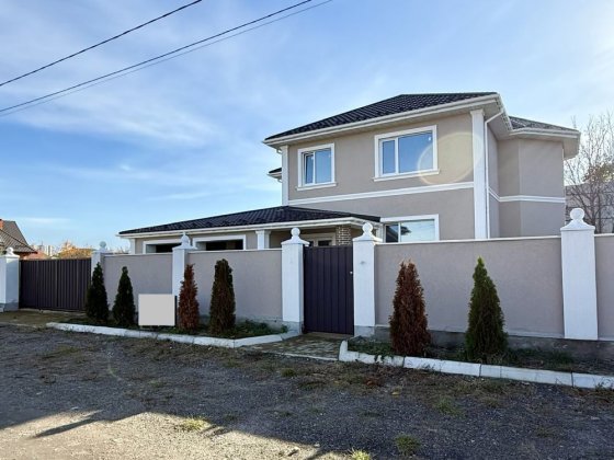 Продаж будинку 270м2 4 кім гараж 6 сот Гатне Київ 3хв Республіка 1.5км Гатное