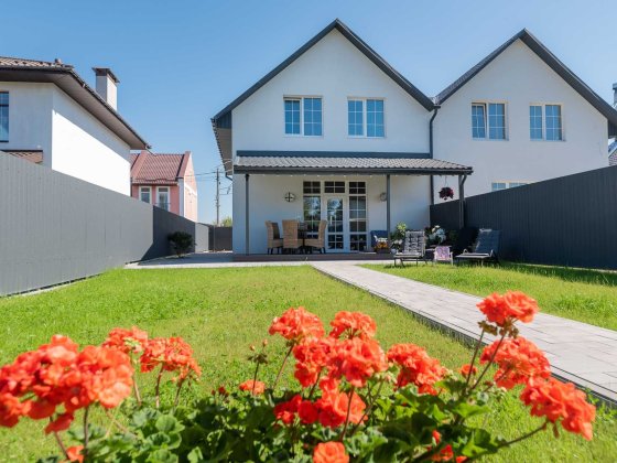 Новий дуплекс з ремонтом та меблями від власника с.Крюківщина Удачний Крюковщина