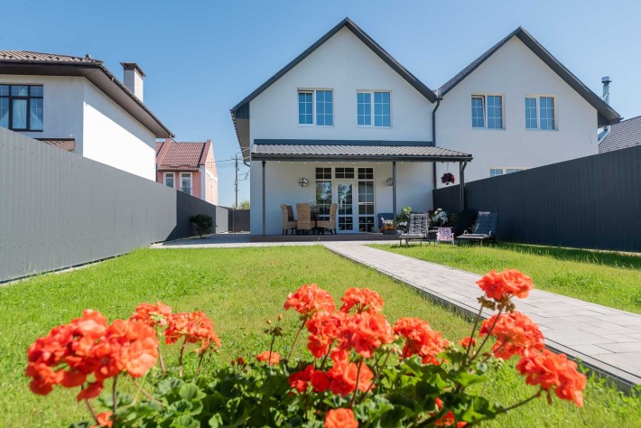 Новий дуплекс з ремонтом та меблями від власника с.Крюківщина Удачний - фото 1