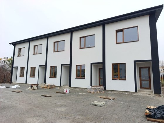 Продаж готового таунхаусу98м2 під чистове оздоровлення Святопетрівське Святопетровское