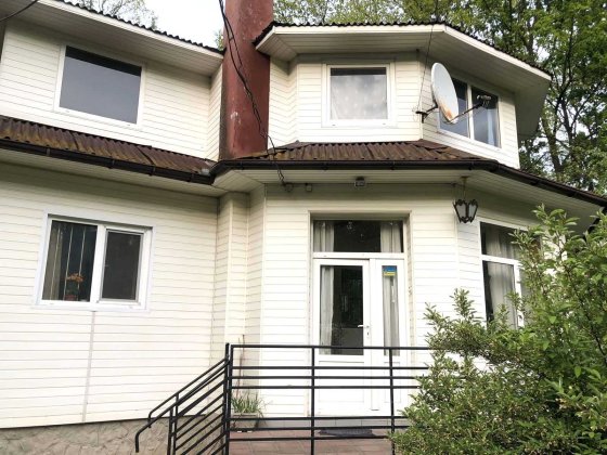 Продам будинок-дачу в с Гатне, сауна, ділянка 12сот, озеро! Гатне