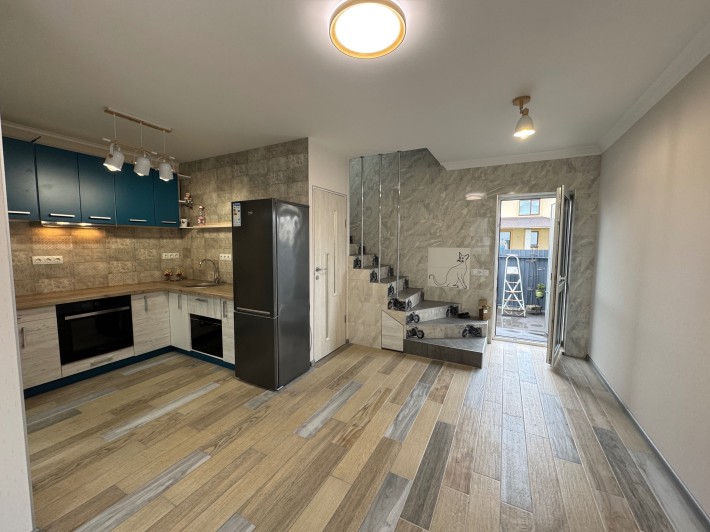 Таунхаус з новим ремонтом у комплексі Aura Park, Крюківщина, Є-оселя - фото 1