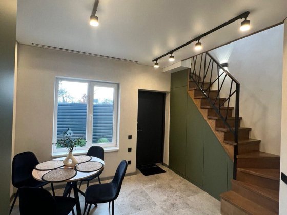 Продаж 2-поверхового таунхауса з ремонтом та меблями у Білогородці! Белогородка