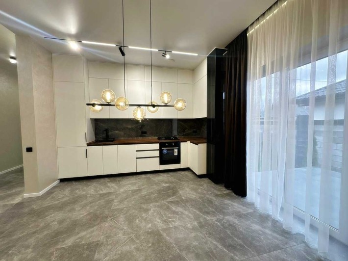 Одноповерховий КОТЕДЖ  з сучасним ремонтом у КМ Ворзеля! ГАЗ, БЕЗ % - фото 1