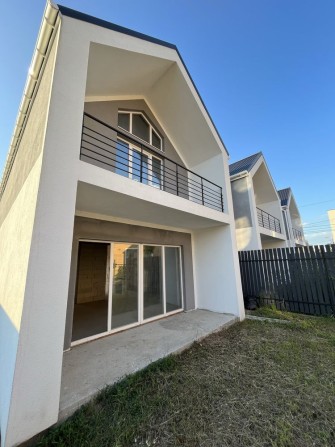 З документами! Таунхаус/дуплекс/триплекс, 2 сот землі, Святопетрівське - фото 1