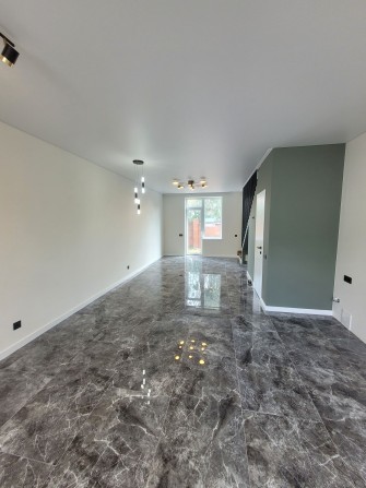 Продам будинок з ремонтом! Святопетрівське - фото 1