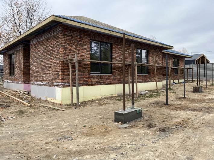 Одноповерховий дуплекс з гарним плануванням - фото 1