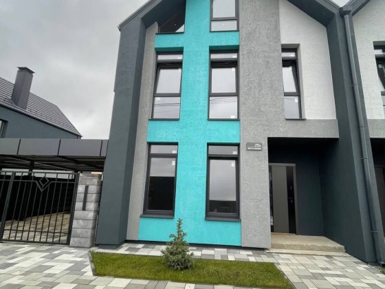 Продається дуплекс в Крюківщині.БЕЗ КОМІСІЇ Крюковщина