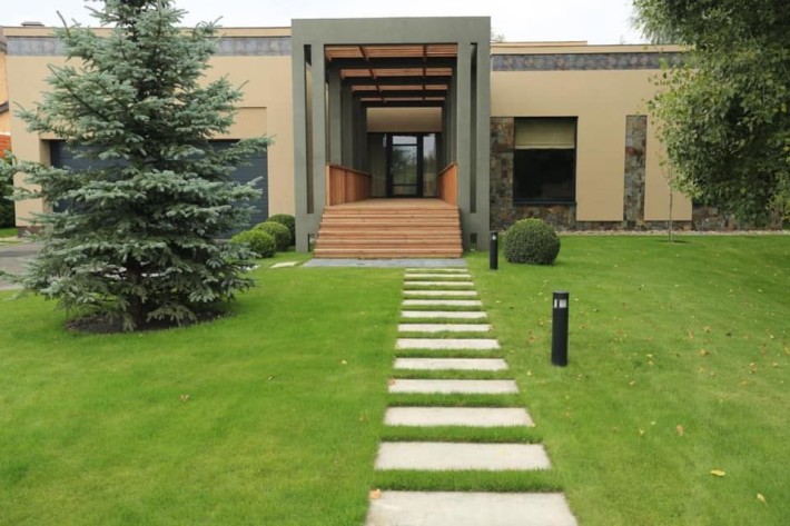 Продажа стильного с бассейном, Козин заповедная зона.Возле реки. - фото 1