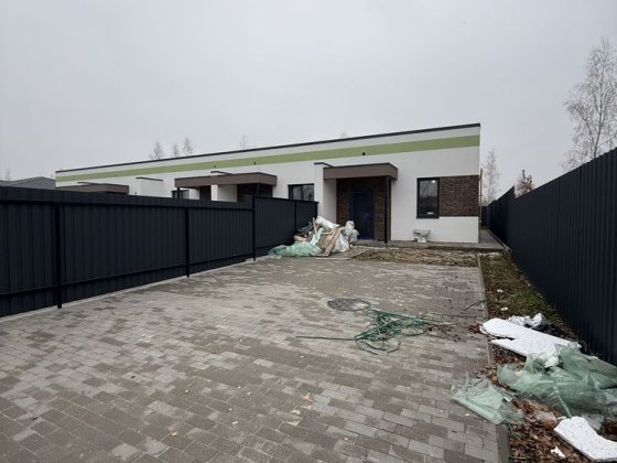 КУТОВИЙ таунхаус на стадії ремонту, газ,автономні комунікації
