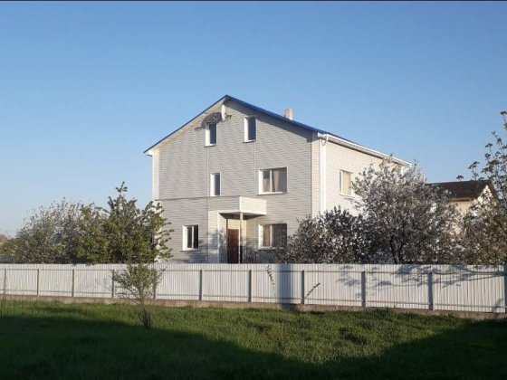 Продам дім 4-рівня Святопетровское