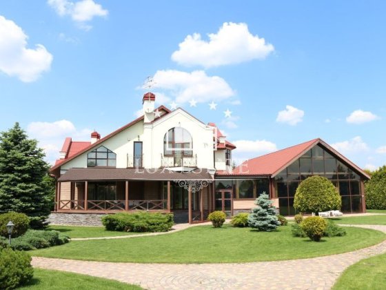 LuxEstate Продам Элитный дом Конча-Заспа c выходом на большую воду Козин