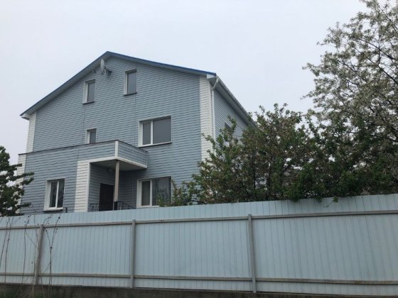 Продам котедж. Святопетрівське Святопетровское