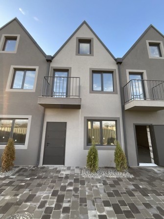 Продаж таунхаусів по ВИГІДНІЙ ЦІНІ | БЕЗ КОМІСІЇвід забудовника - фото 1