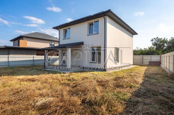 Продаж великого та просторого будинку с. Крюківщина, вул. Турненєва - фото 1