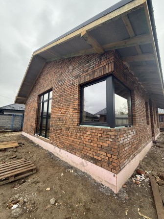 Будинок у Ворзелі, 5 соток землі! Газ! Власний двір! Керамоблок, цегла - фото 1