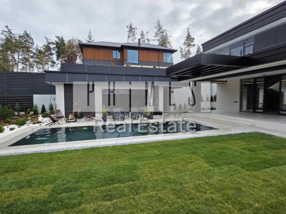 Продаж будинку 306м2, під чистове оздоблення, сосновий ліс, Ходосівка Ходосовка