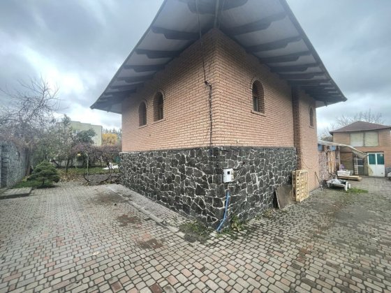 Продаж двоповерховий будинок, приватизована ділянка 6сот, 5км до Києва Чабаны