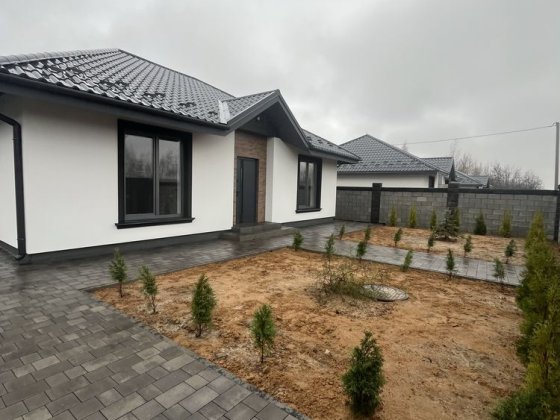 Продам готовий, укомплектований будинок в котеджному містечку. Ворзель