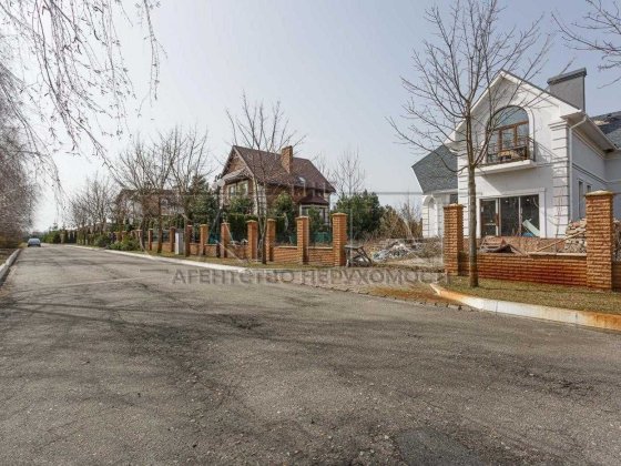 Продаж будинку Золоче, 18 соток, Готовий дизайн проект Вишенки