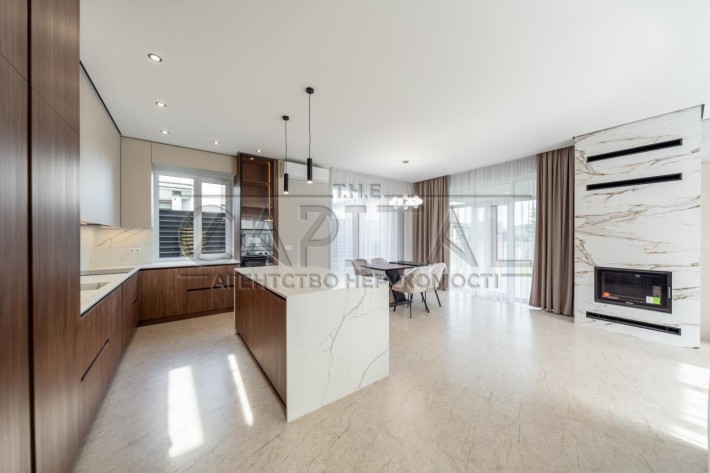 Продається будинок з ремонтом та меблями, Ходосівка, 195 м2, БЕЗ % - фото 1