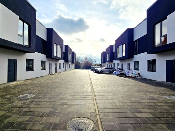 Продаж Будинку | ТаунХаусів | На Єтапі Будівництва | Центр Села | Без Белогородка