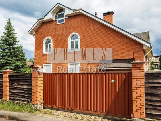 Продаж 8-кімнатного будинку, басейн, лазня, Осокорки, с. Вишеньки Вишенки