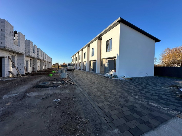 Мріяли про власний будинок поруч із Києвом? Це ваш шанс! - фото 1