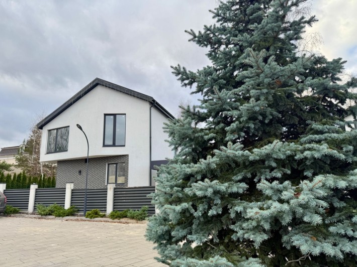 Гореничі,Будинок з РЕМОНТОМ,150м2+5 соток.Альтанка 20м2,ПРЯМИЙ продаж! - фото 1