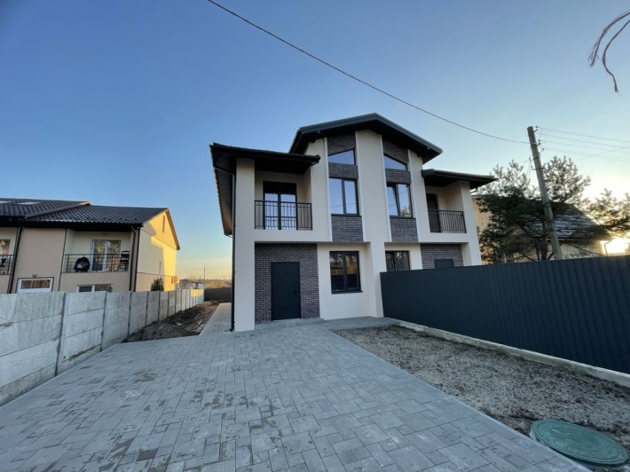 Дуплекс, Стоянка 120м2 - фото 1