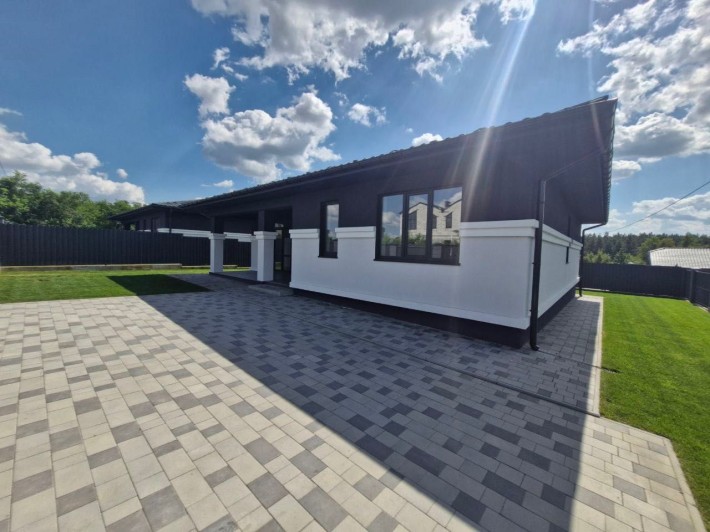 Будиночок з ремонтом на 5 сотках землі. Гореничі. - фото 1