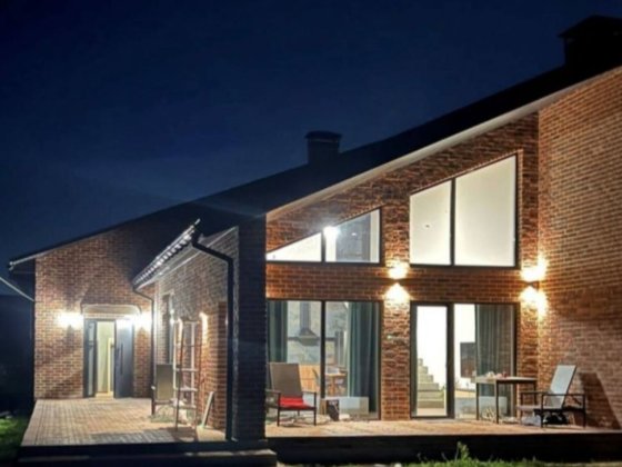 Продаж сучасного дуплекса в Balaton Villag Нові Петрівці