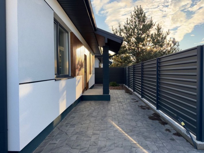 Будинок під чистову на 5 сотках ст. м. Теремки - фото 1