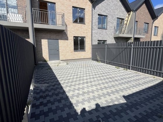 Затишний Таунхаус в Стоянці Стоянка