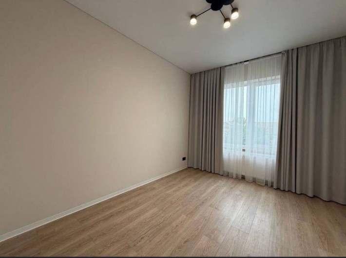 Продаж Таун Хаус з ремонтом Нові Петрівці, Балатон, Балатон. - фото 1