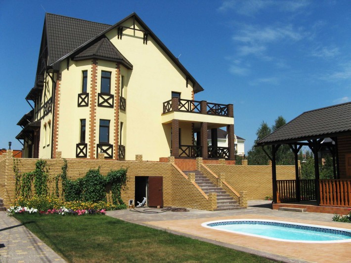 Будинок Лісники 386 м, 10 соток, тераси, басейн, ліс - фото 1