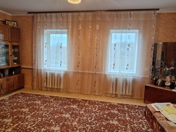 Півбудинку в Немішаєво Немешаево