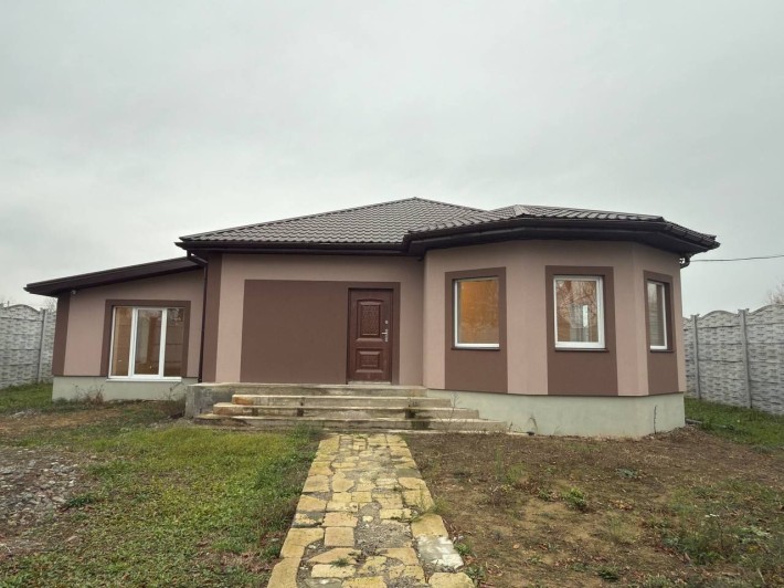 Продається новий одноповерховий будинок в Немішаєве, 140 м2 на 8 соток - фото 1
