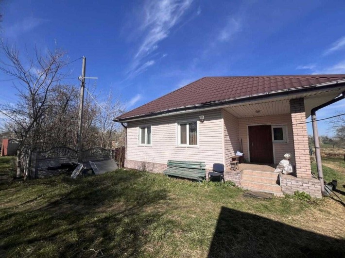 Продам будинок з ремонтом в с. Бабинці! ГАЗ, ділянка 20 сот.! - фото 1