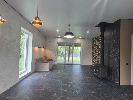 Класний новий ремонт, зручна локація, новий будинок