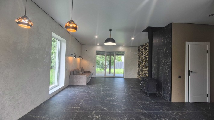 Класний новий ремонт, зручна локація, новий будинок - фото 1