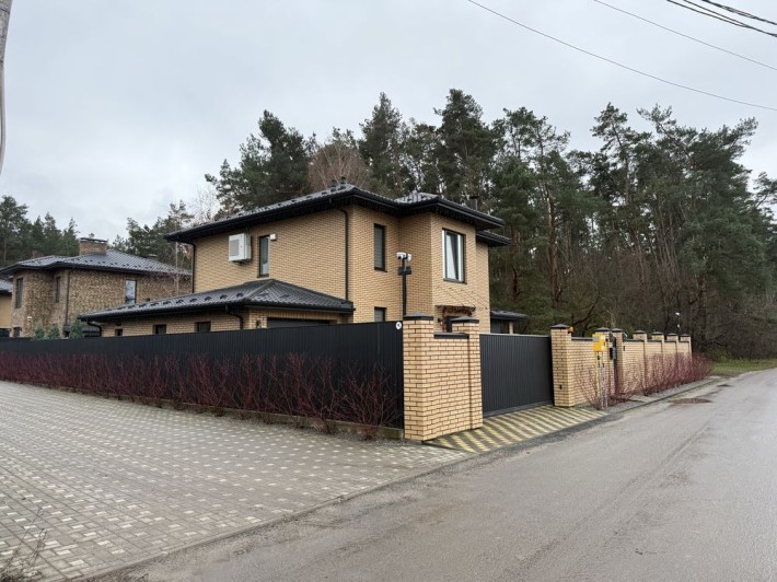 Будинок на 10-ти сотках біля лісу ‼️ з гаражем та підвалом - фото 1