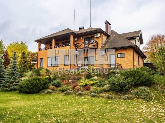 Продаж 2 поверхового будинку, гараж, ділянка 25 соток, Горбовичі Горбовичи